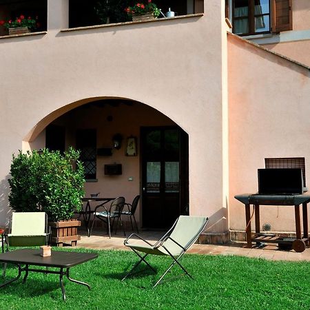 Agriturismo Il Corniolo Cenerente Bagian luar foto